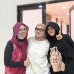 Aaliyah Massaid Melahirkan, Reza Artamevia & Ibu Thariq Dampingi