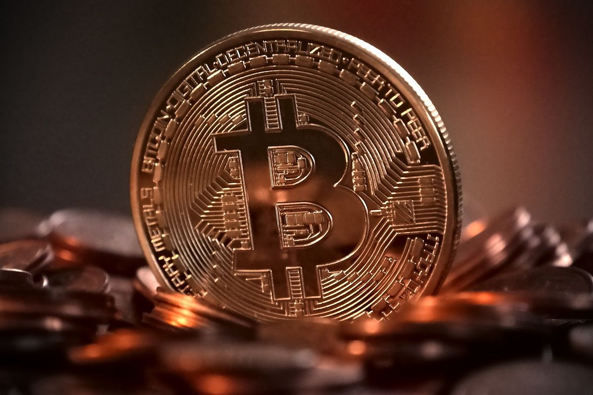 Bitcoin Kokoh: The Fed, Geopolitik, & Investasi Anda