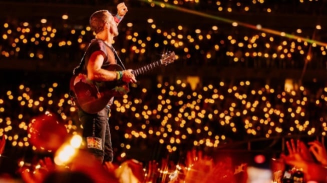 Coldplay: Album Ramah Lingkungan dari Botol Plastik Bekas, Selamatkan Bumi!