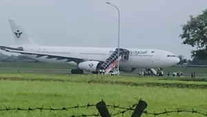 Drama Penerbangan Haji Surabaya: Saudia Airlines Mendarat Darurat Kualanamu