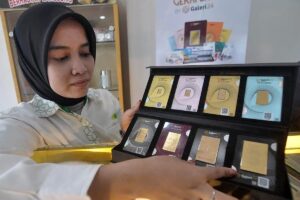 Emas Antam UBS Turun Lagi! Cek Harga Pegadaian Hari Ini