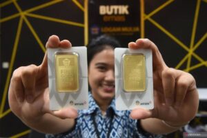 Harga Emas Antam Hari Ini: Buyback Terbaru & Stabil?