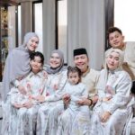 Ibunda Ayu Ting Ting Sakit, Lewatkan Salat Idul Adha?