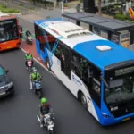 Jakarta Fair 2025: Naik Transjakarta, Tiga Rute Cepat & Mudah!