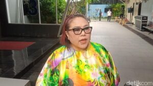 Kanker Sembuh Total! Kisah Inspiratif Nunung Bebas Risiko Genetik