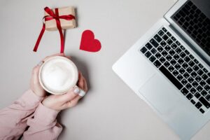 Love Scamming: Staf Prabowo Jadi Korban, Ini Penyebabnya