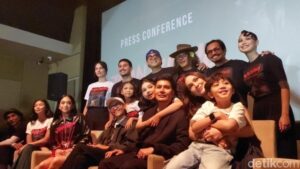 Luna Maya Ungkap Rahasia di Balik Film Jalan Pulang