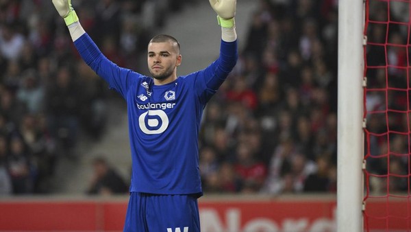 Manchester United Bidik Kiper Lille: Transfer Gila di Depan Mata?