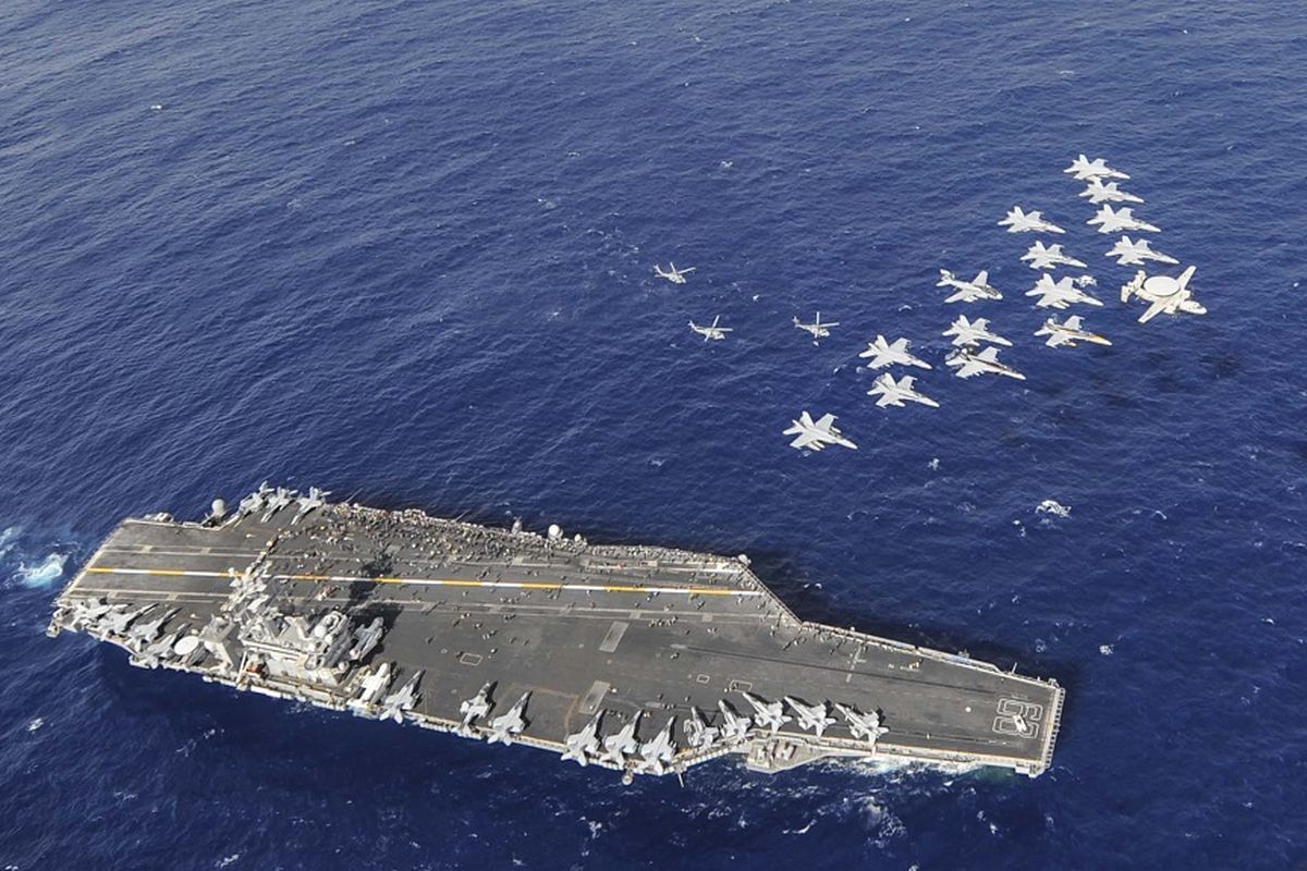 Misteri Hilang Kontak: USS Nimitz Menuju Teluk Persia?