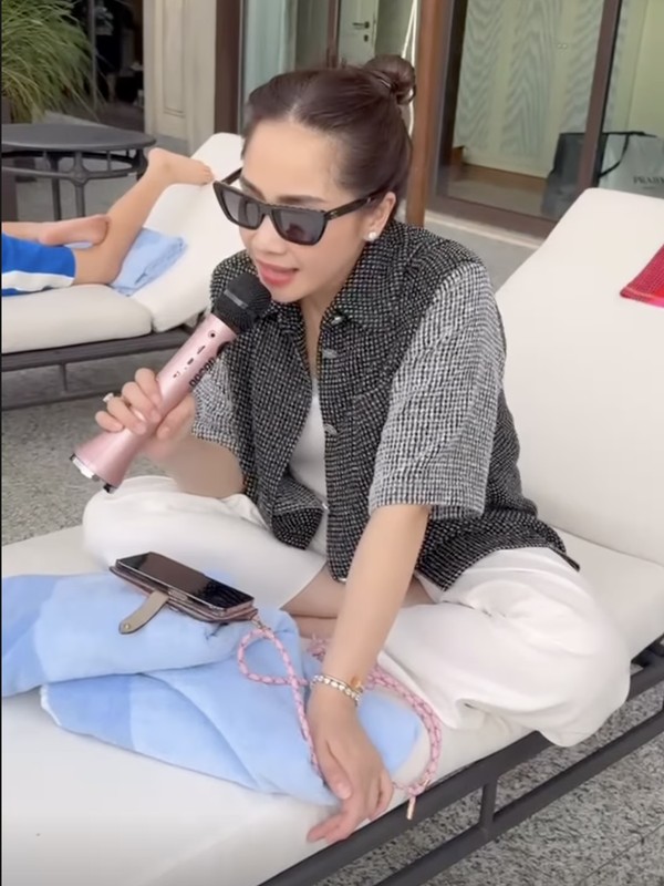 Nagita Slavina Karaoke Danau Como: Liburan Mewah Ibu-ibu
