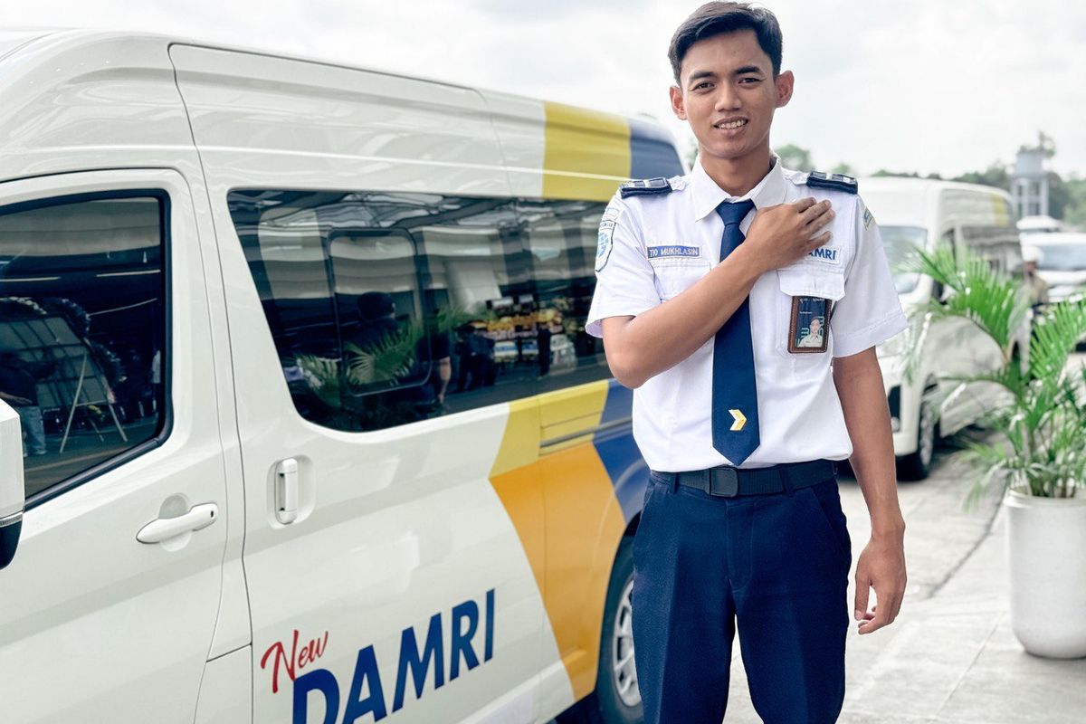 Naik DAMRI Bogor-Halim Perdanakusuma via KCIC, Tarif Murah!