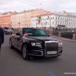 Prabowo Naik Limosin Mewah Rusia: Kemewahan di St. Petersburg