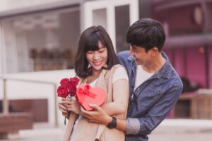 Rahasia Hubungan Cinta Sehat? 8 Ciri yang Wajib Anda Tahu