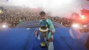Rahasia Persib: Lepas Mendoza, Kiper Baru Adilson Maringa?