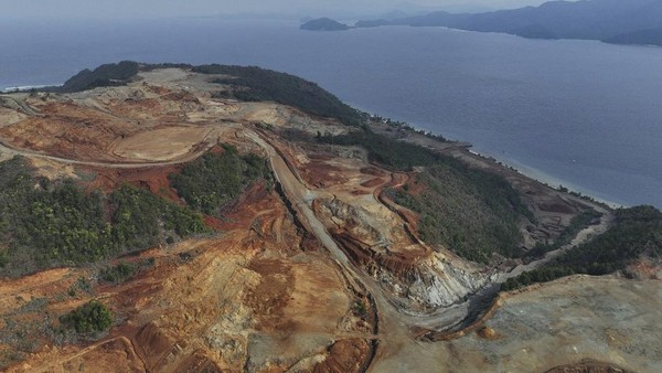 Raja Ampat Hilang Status Geopark UNESCO: Bencana?