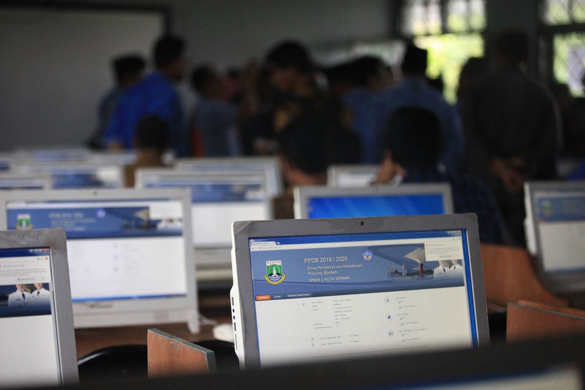 SPM Sulsel 2025: Ribuan Siswa Terancam, Kuota Sekolah Negeri Meleset?