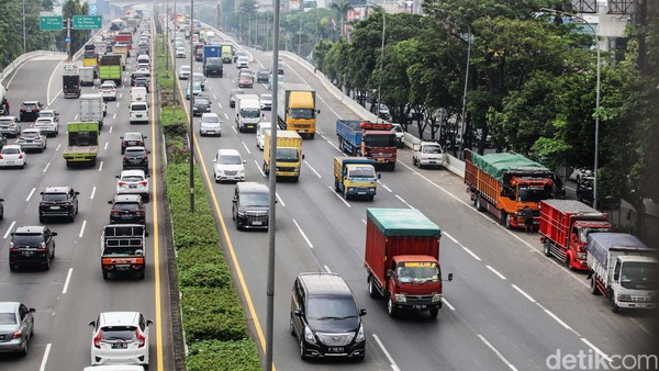 Uji Emisi Gagal? Denda Rp15 Juta Menanti Kendaraan Anda