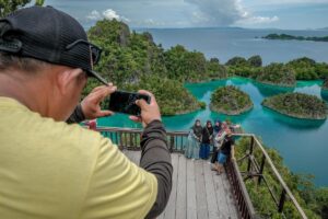 Video Viral Raja Ampat: Bukti AI, Bukan WNA Marah?