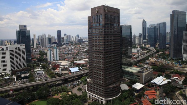 Pertumbuhan Ekonomi RI 5%: Rahasia Terungkap, Ini Sebabnya!
