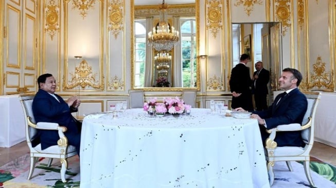 Pertemuan Strategis Prabowo dan Macron di Istana Élysée